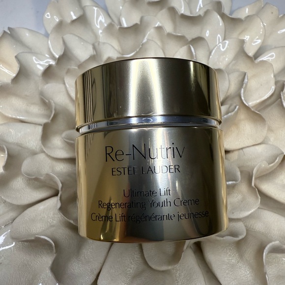 🔥NWOB🔥 Estee Lauder Re-Nutriv Ultimate Lift Creme